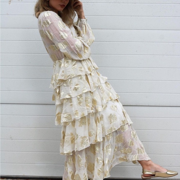 Cream and gold maxi dress - Picture 5 of 6